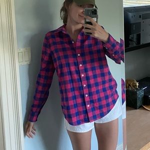 Pink and blue Vineyard Vines performance flannel